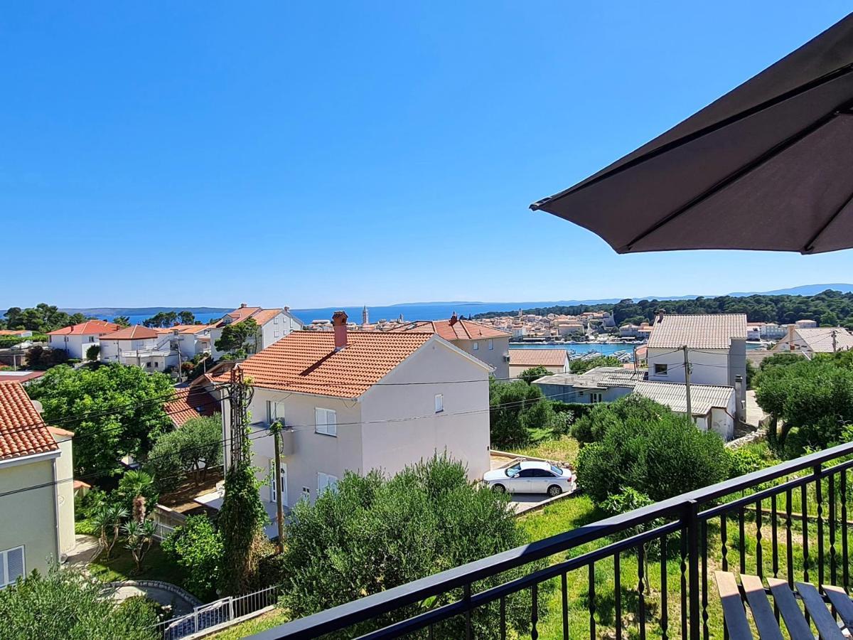 Modern Studio With A Beautiful View Rab Town Bagian luar foto