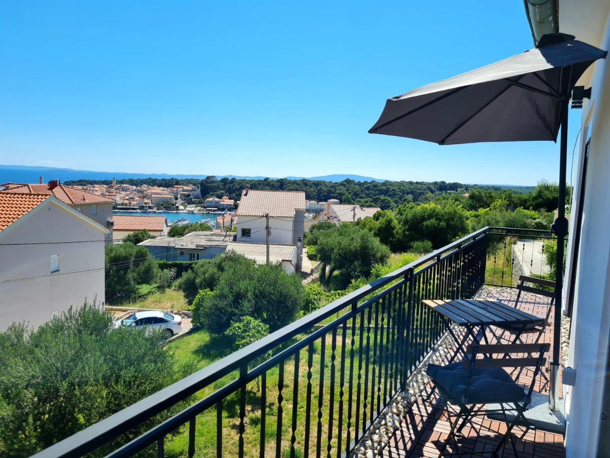 Modern Studio With A Beautiful View Rab Town Bagian luar foto