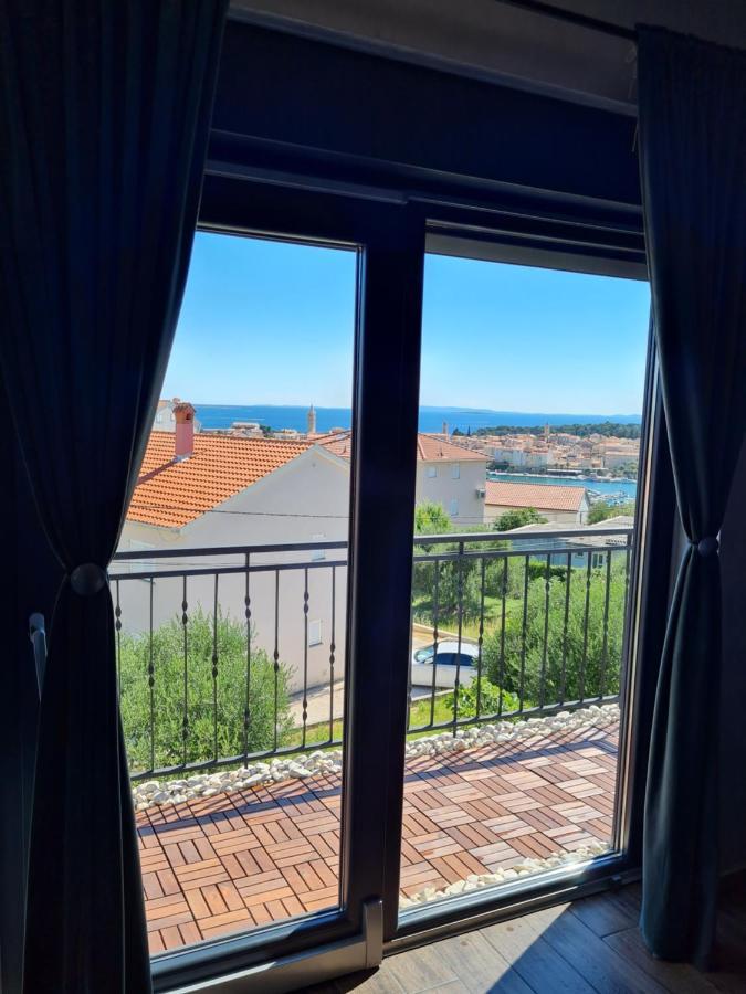 Modern Studio With A Beautiful View Rab Town Bagian luar foto